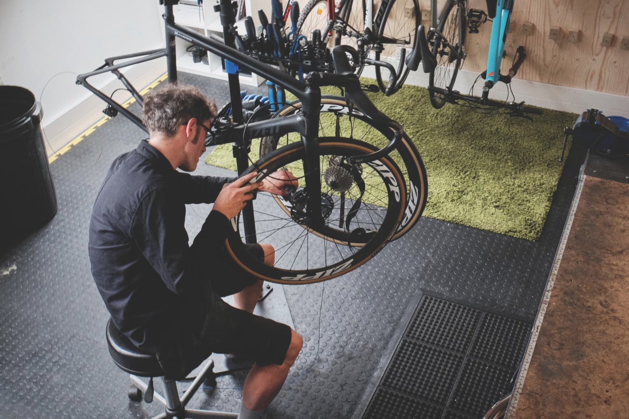 Nearby bicycle deals repair